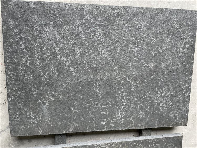 Piastrelle per pavimenti grigio scuro
