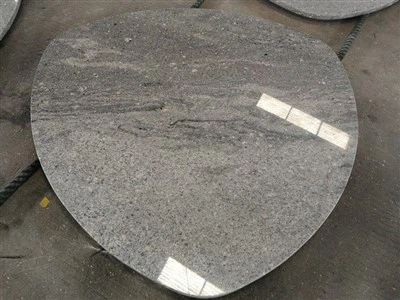 Piani tavolo in granito personalizzati