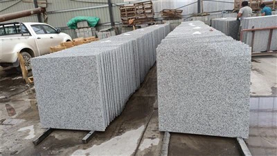 Granito grigio chiaro