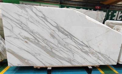 Calacatta Gold Marble Slab dall'Italia