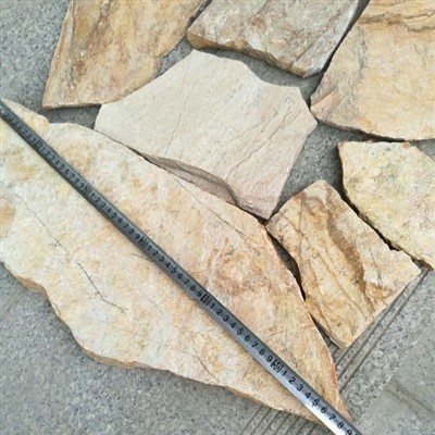 Pavimentazione in ardesia pazza